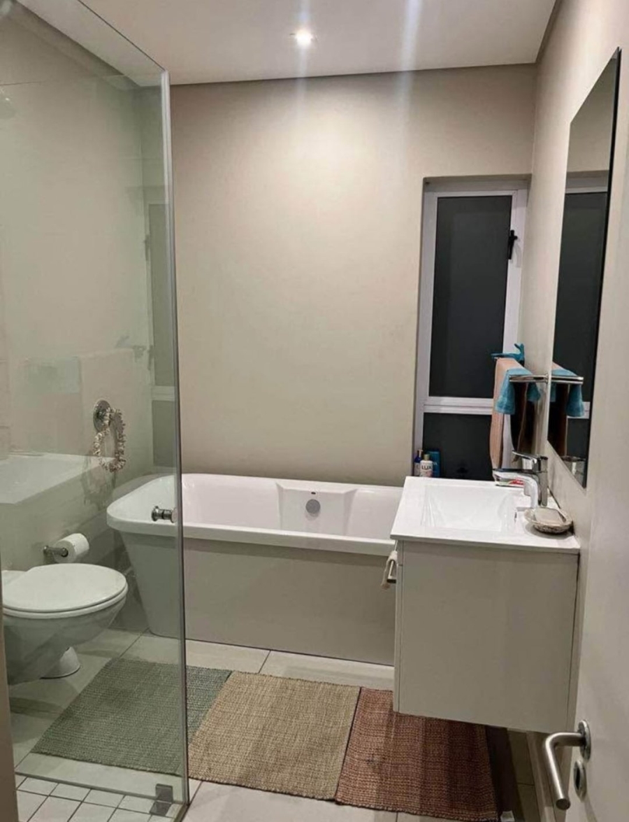 To Let 1 Bedroom Property for Rent in Somerset Lakes Western Cape